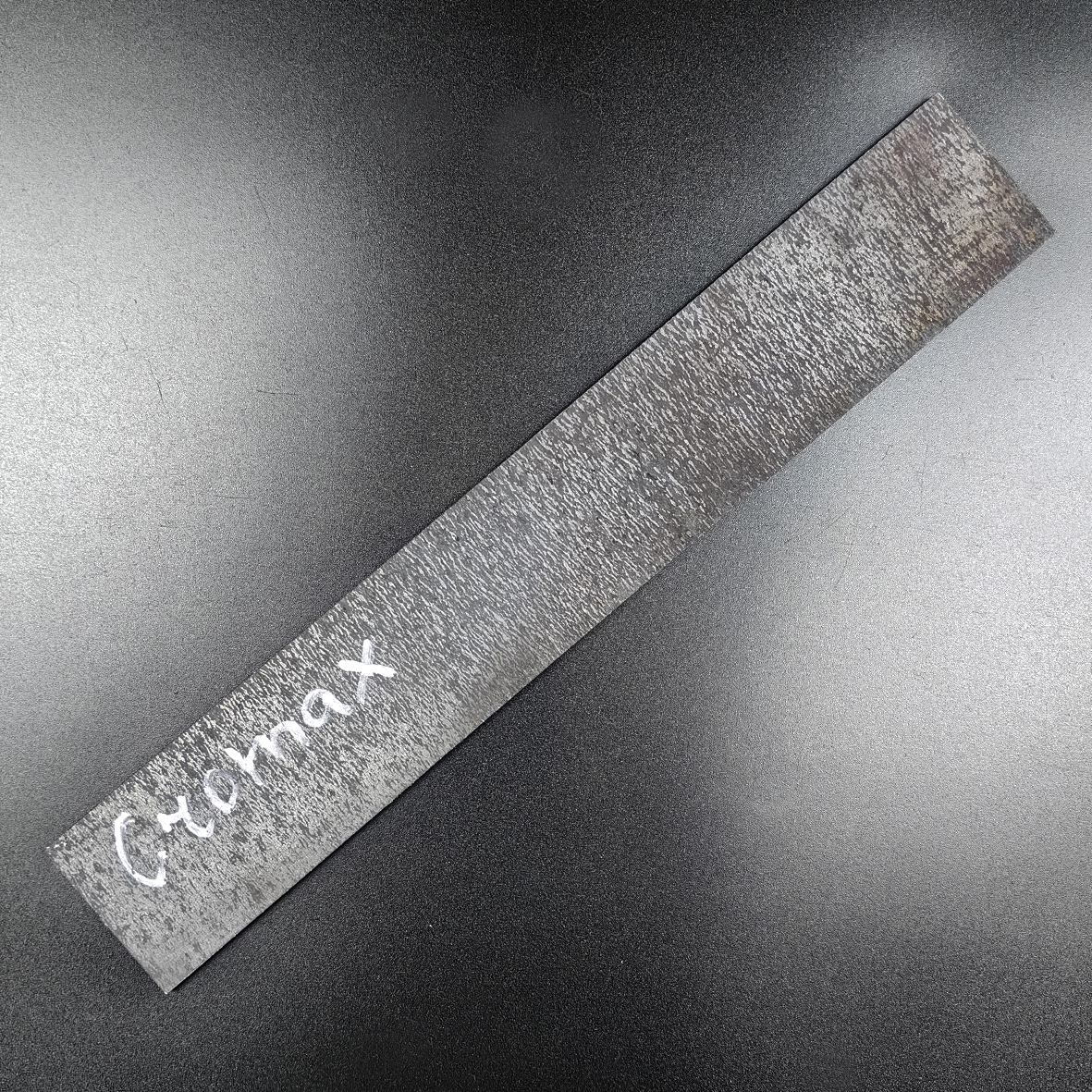 Заготовка для ножа из стали Cromax PM размеры: 200х40х2.5 мм